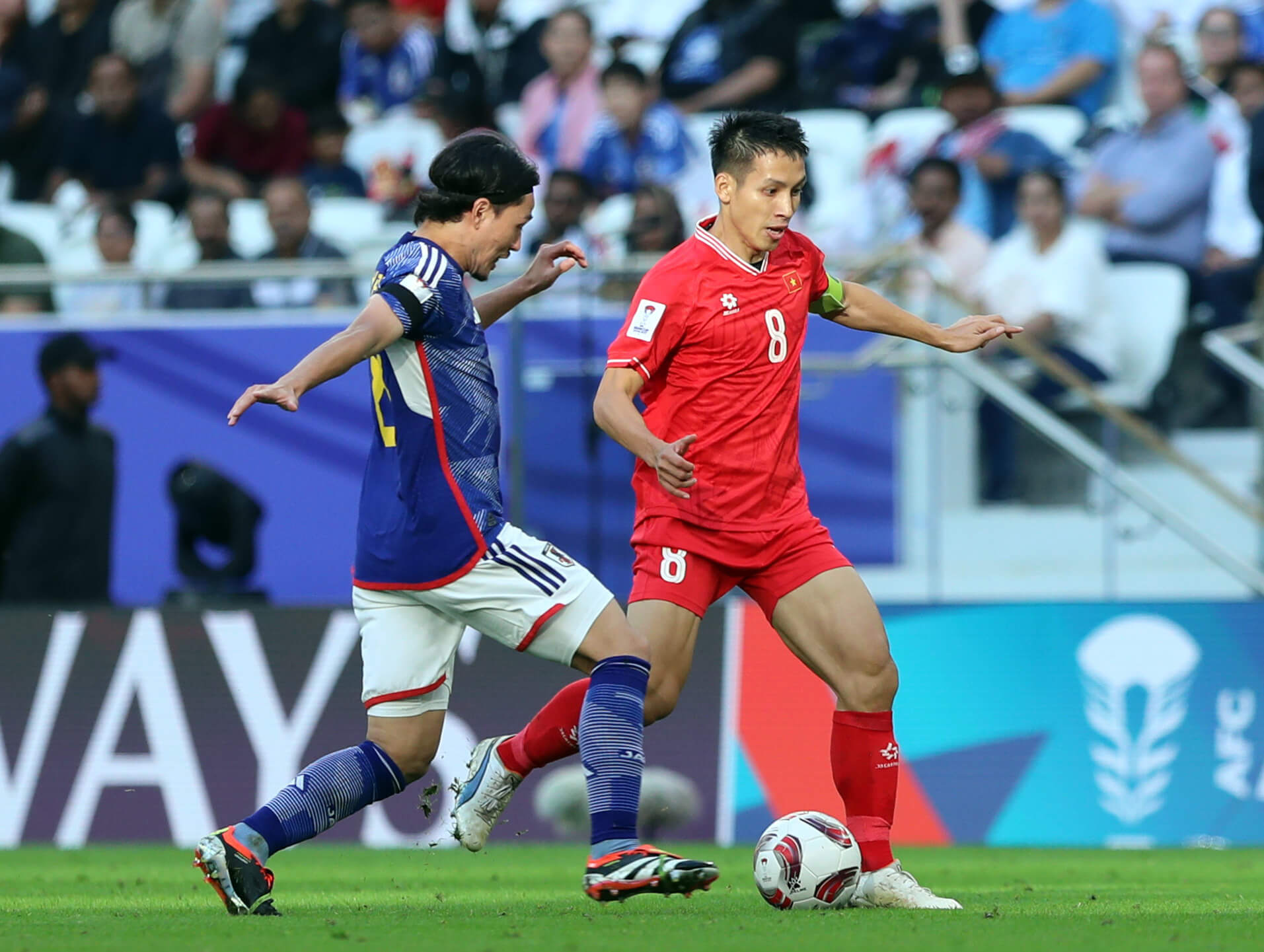Ở Asian Cup, Hùng Dũng có hạn chế nhất định về thể lực