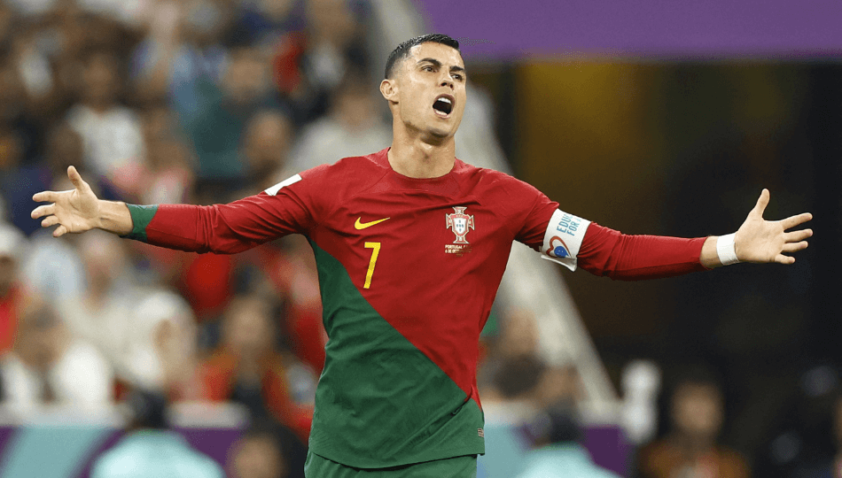 Chiếc áo số 7 trên đội tuyển quốc gia đã gắn liền với Ronaldo