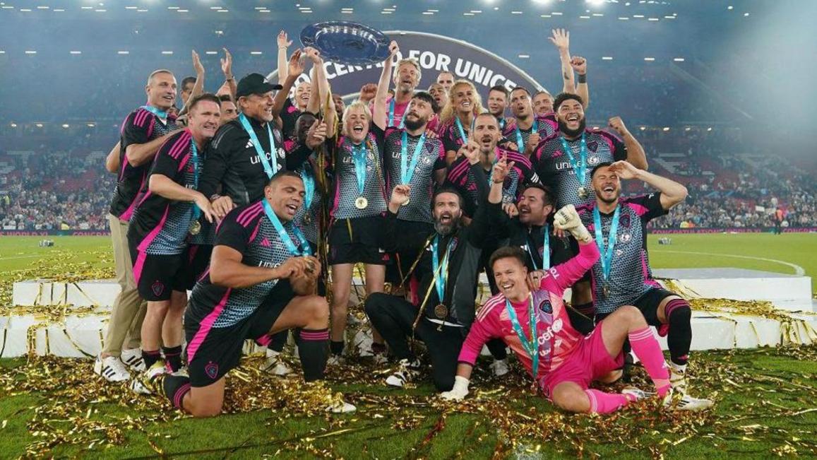 Đội tuyển World XI Soccer Aid.