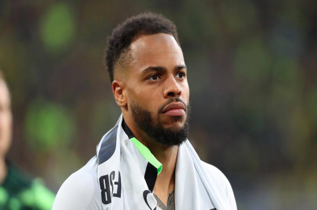 Tiền đạo Leeds United Lukas Nmecha