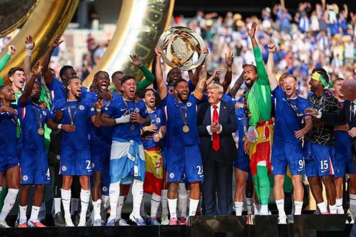 Chelsea gây bất ngờ hạ gục đội bóng Pháp