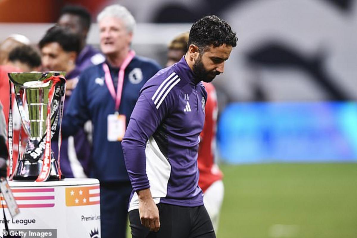 Mặc dù hòa, đội của Ruben Amorim vẫn được trao danh hiệu Nhà vô địch Mùa hè Premier League