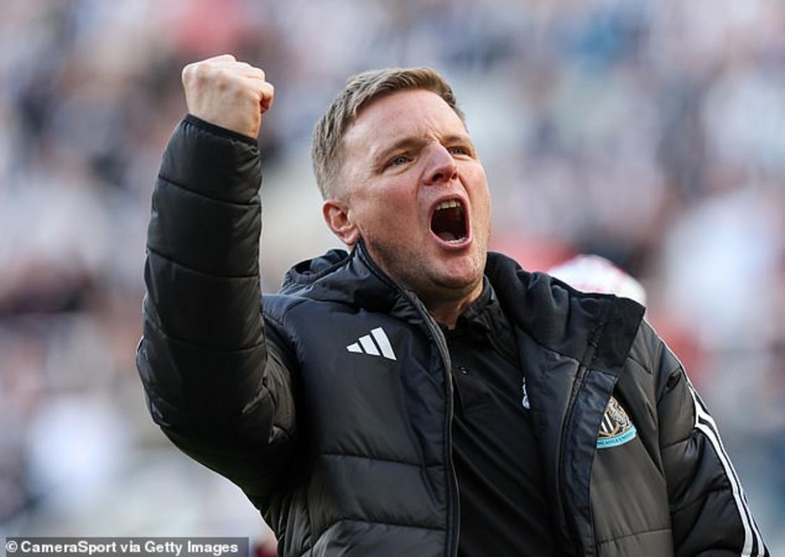 Sau một mùa hè nhiều biến động, việc có được một hậu vệ sẽ là niềm an ủi cho Eddie Howe