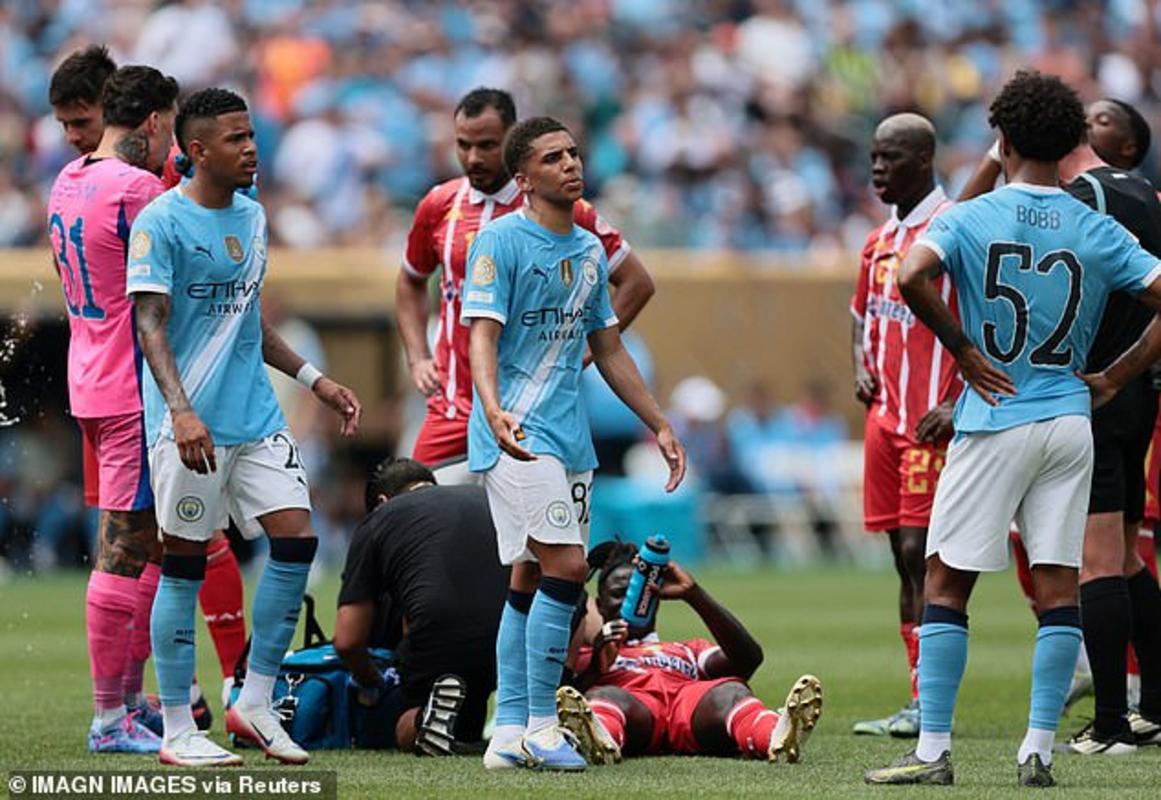 Ngôi sao nhận thẻ đỏ khắc nghiệt trong trận Club World Cup against Wydad AC