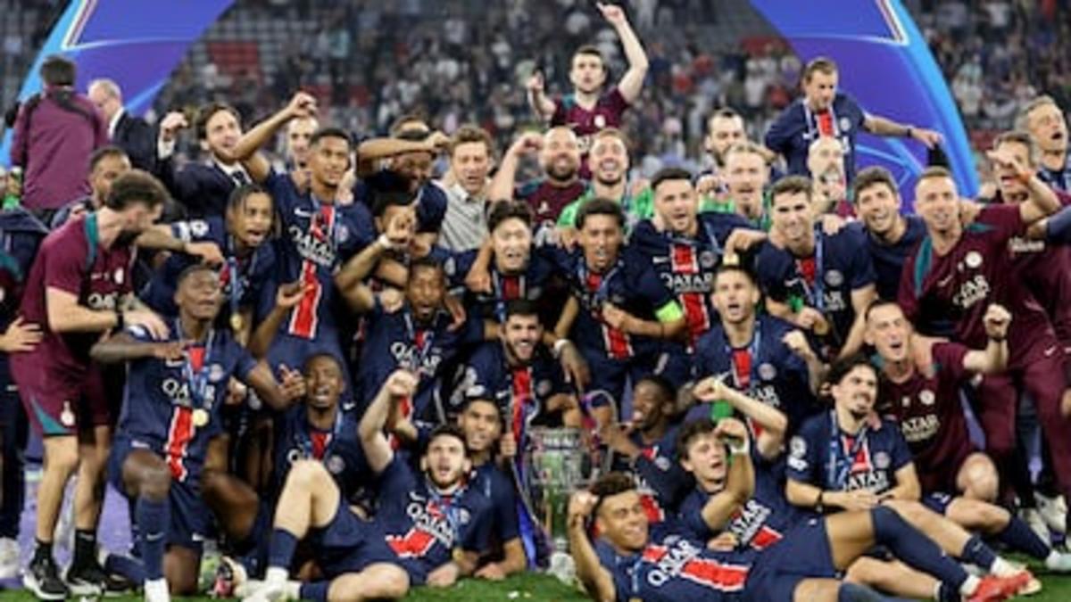 PSG ăn mừng sau khi câu lạc bộ Pháp lần đầu tiên trở thành nhà vô địch Châu Âu trong lịch sử. EPA